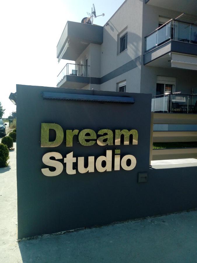 Dream Studios Ставрос Екстериор снимка